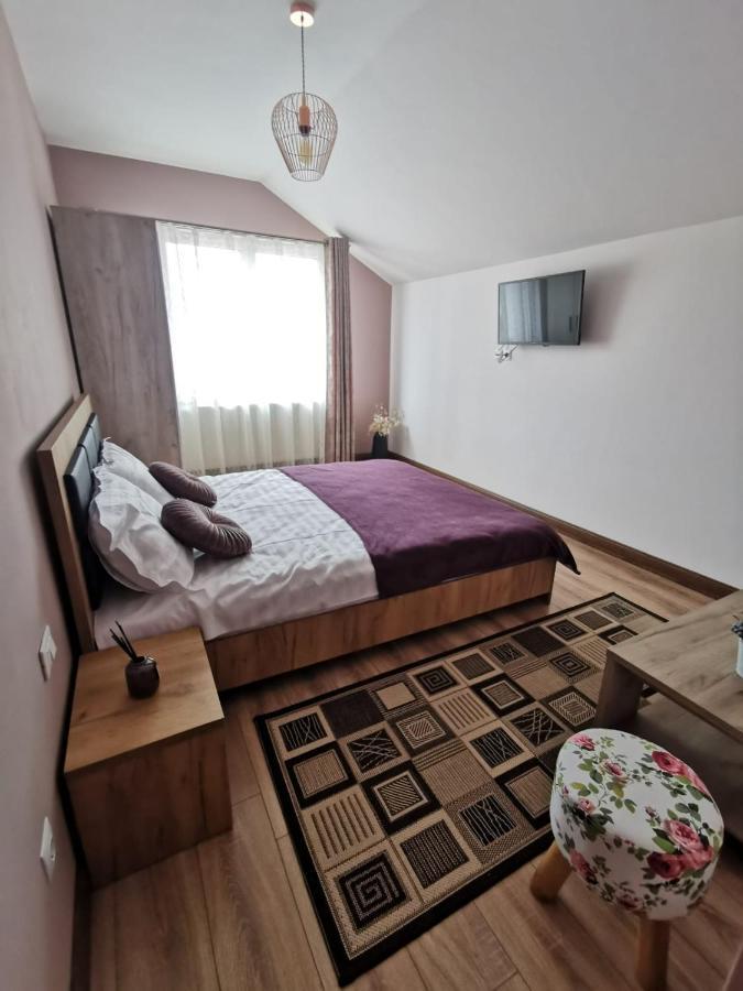 Edith'S House Turda Extérieur photo